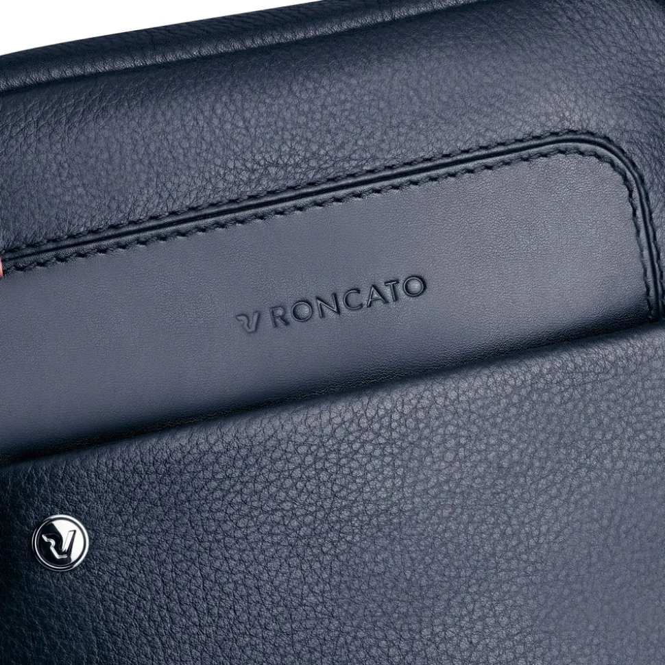 borsa_uomo_roncato_alaska__navy_3.webp Flash Sale Roncato Borsa uomo Alaska 2424 Navy